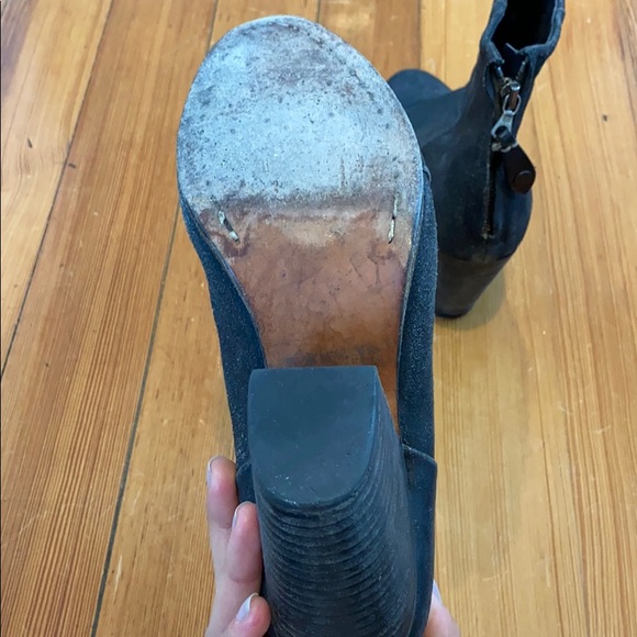 Rag and Bone Newbury Leather Bootie - Picture 6 of 6